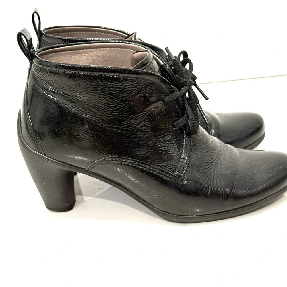 ECCO Sculptured 65 Lace-Up Ankle Boots in black patent‎ leather 7